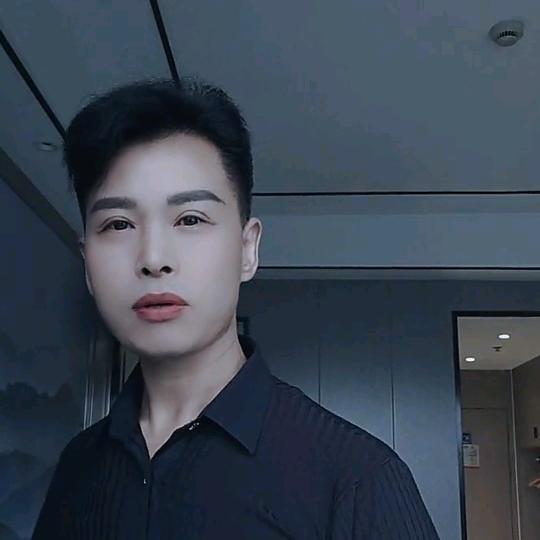鸿运，🇨🇳(晚上9；30)
