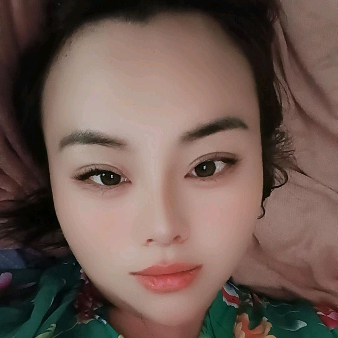 小霞吖