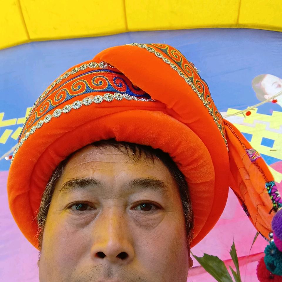 天在下雨我在想你，蒋。