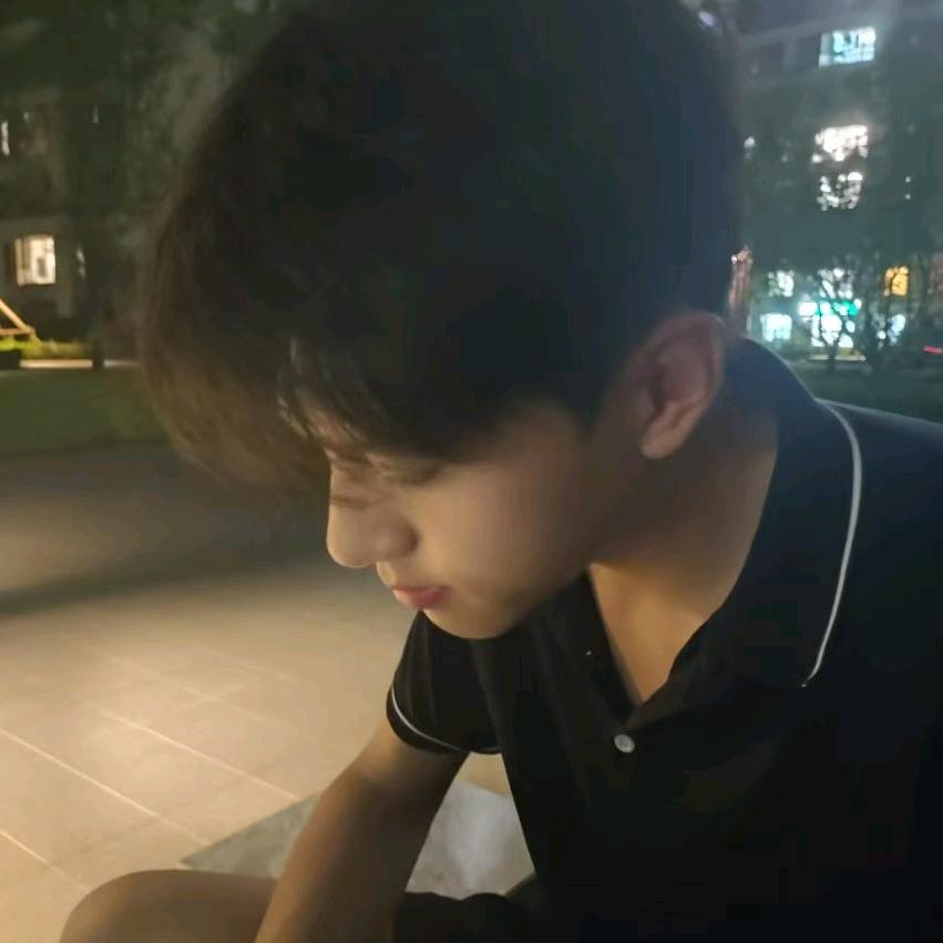 emo练习生