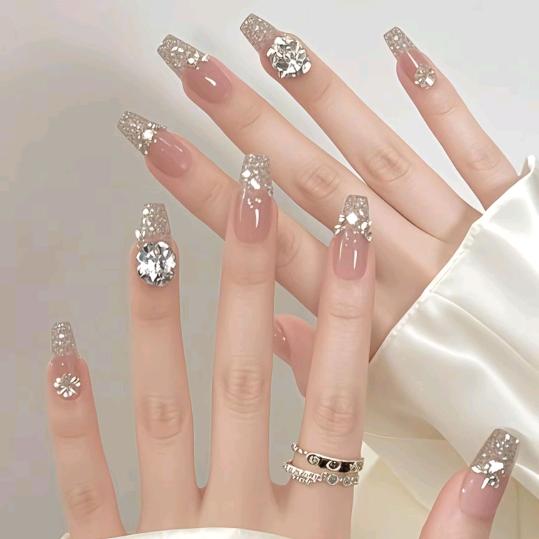 💕(｡夕￫v￩颜｡)💕