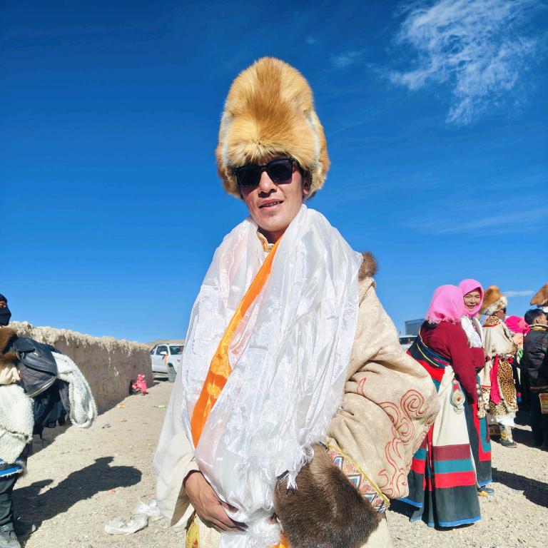 རི་༊ཀྱང་༉ཁེར་༊འབྲོ་