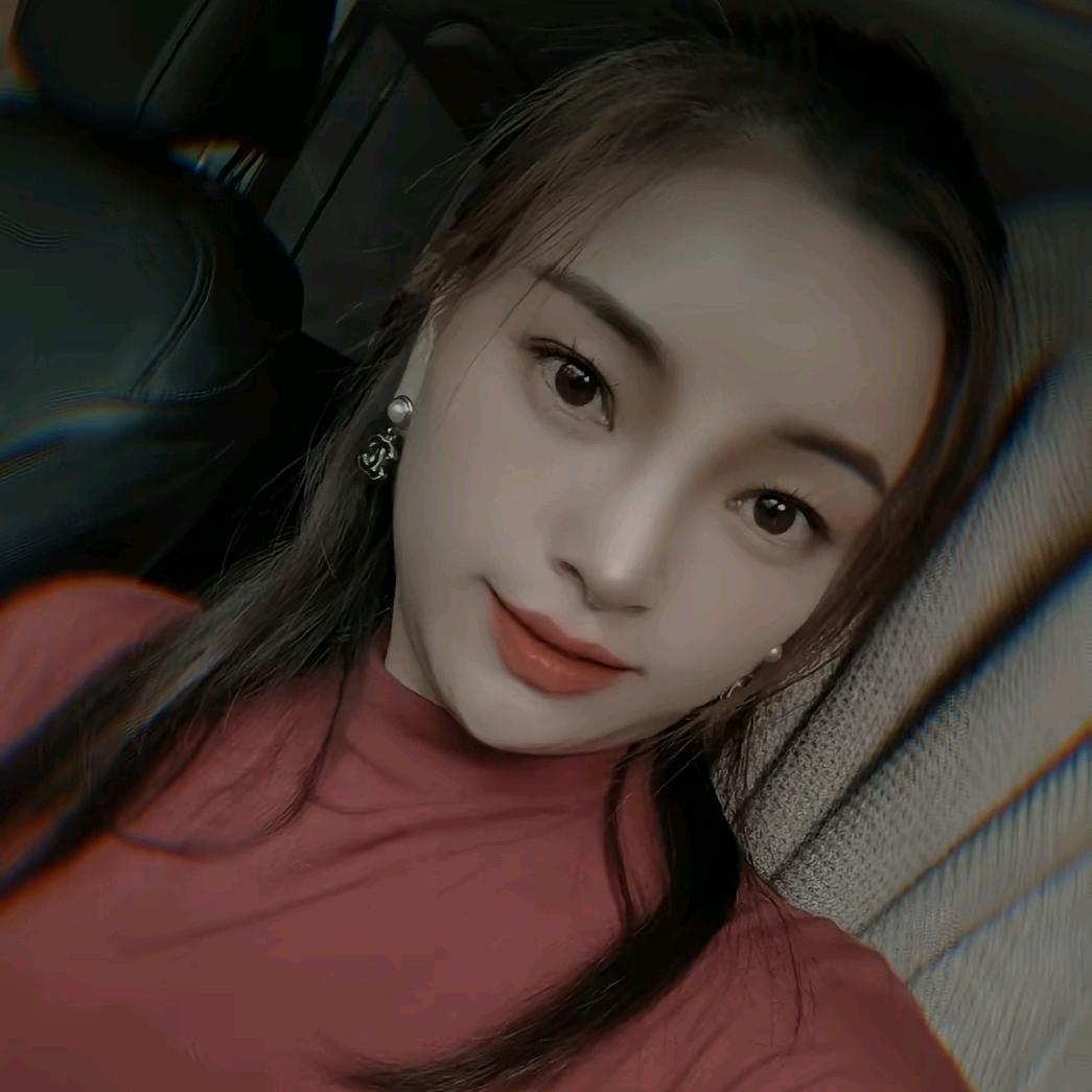 搬砖的小燕子吖
