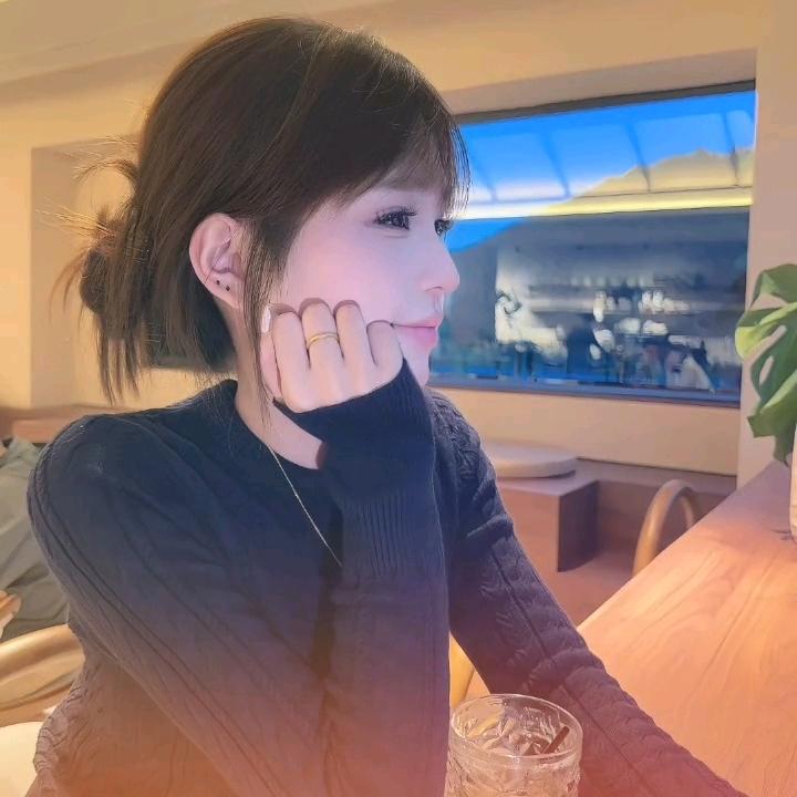 依娜·🤍