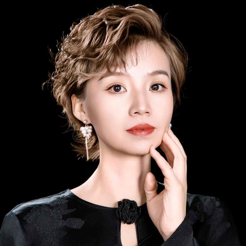 榆树画眉毛的玖玥