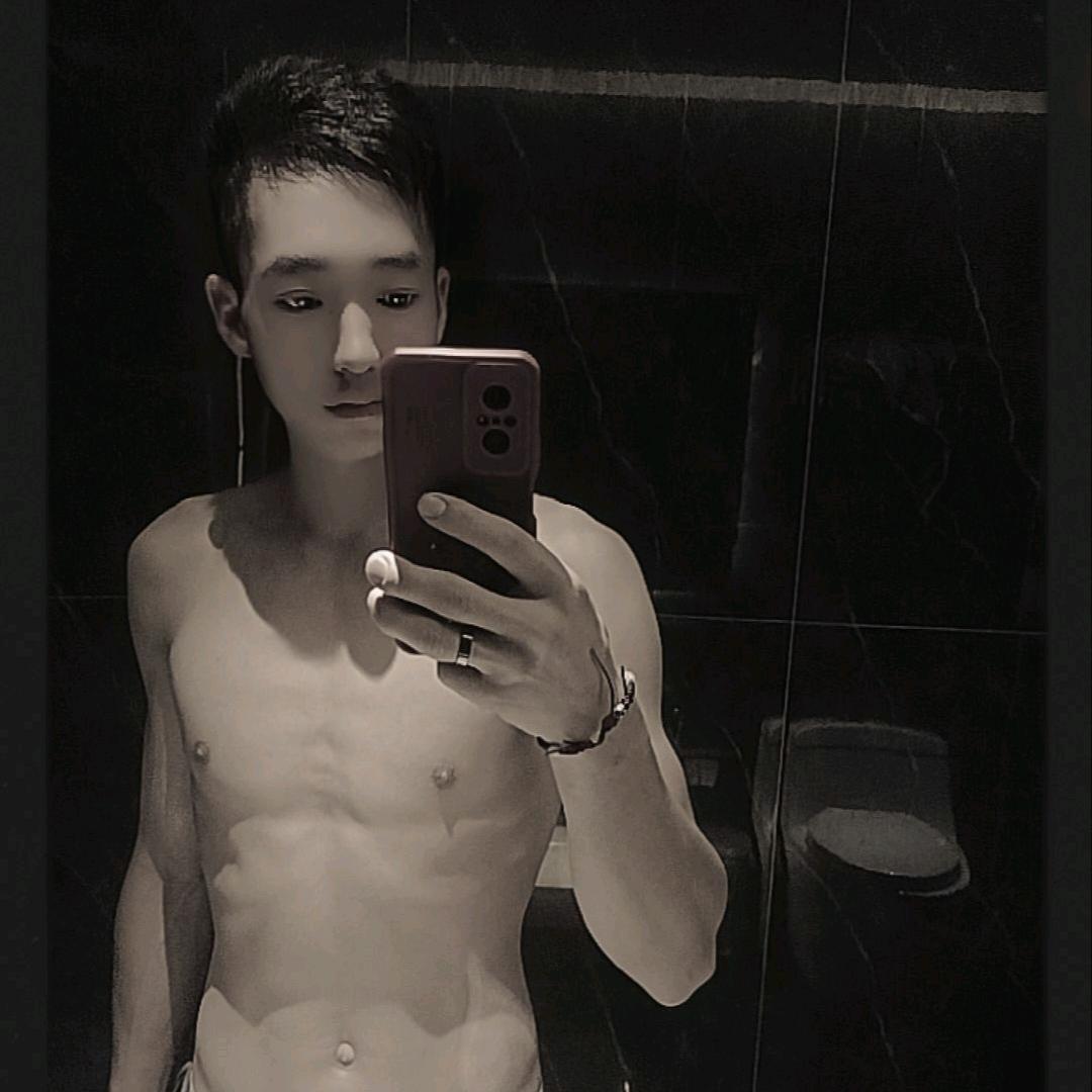ℳঞᩚ与你💔吴缘ℒᎭℯ