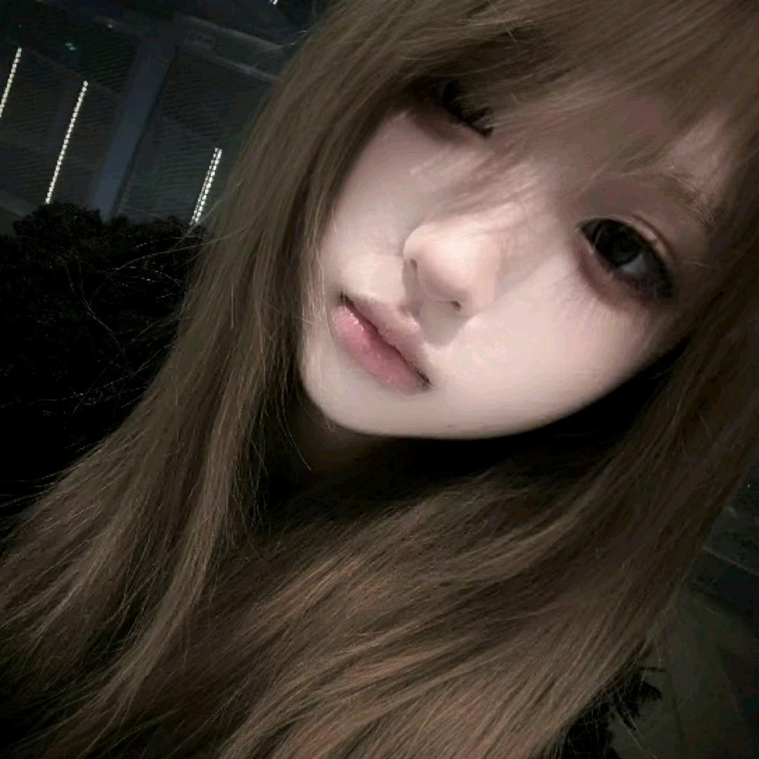 妳总il是哭꒦ິ^꒦ິ