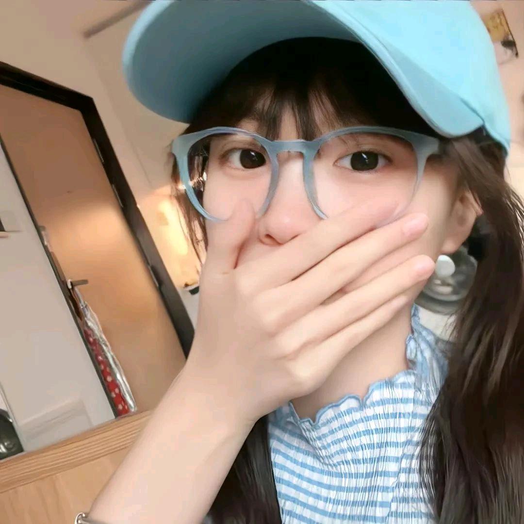 杨青青