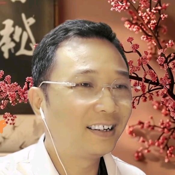 ✨辉煌小哥哥🎼