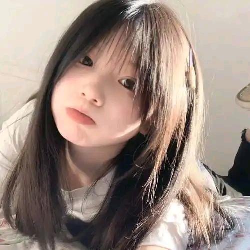 闫盼盼