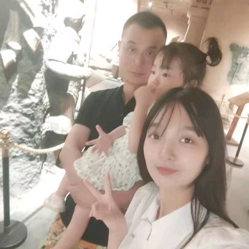 虹途高中班主任许老师