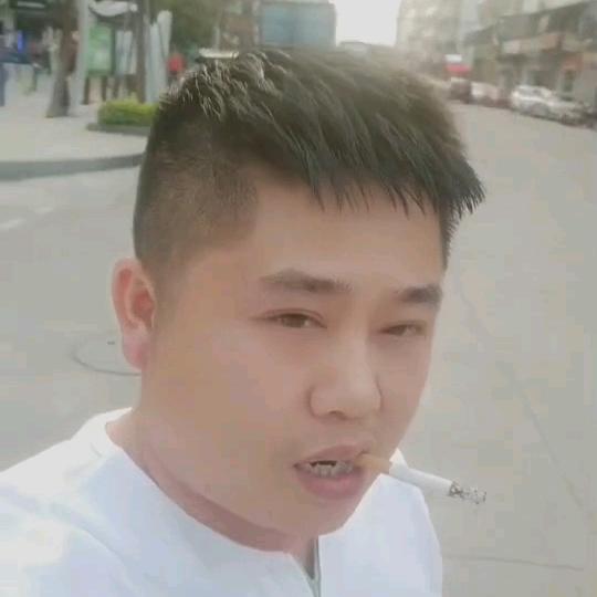 小鹏鹏