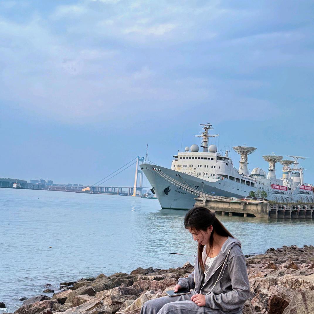 姣姣の摆摊日记