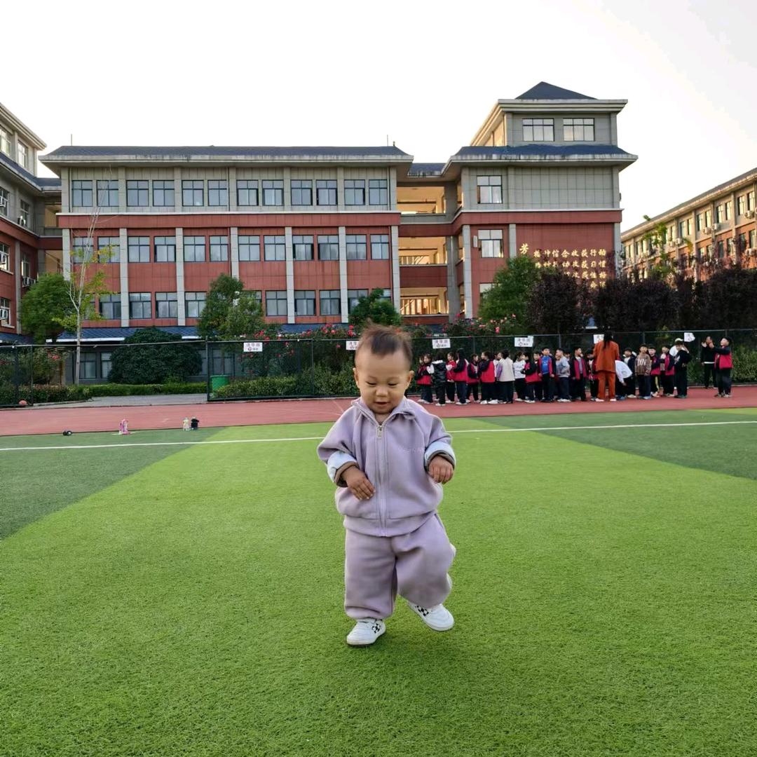 醉梦看红颜《承蒙厚爱》