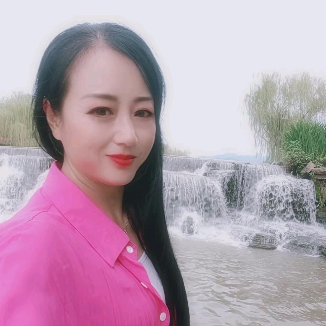 萍萍蘸水面