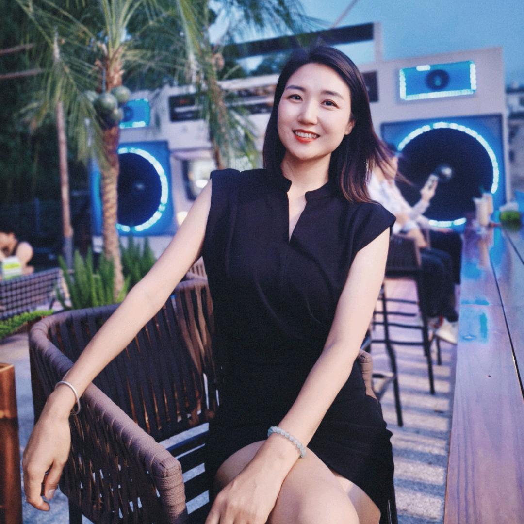 李绒绒