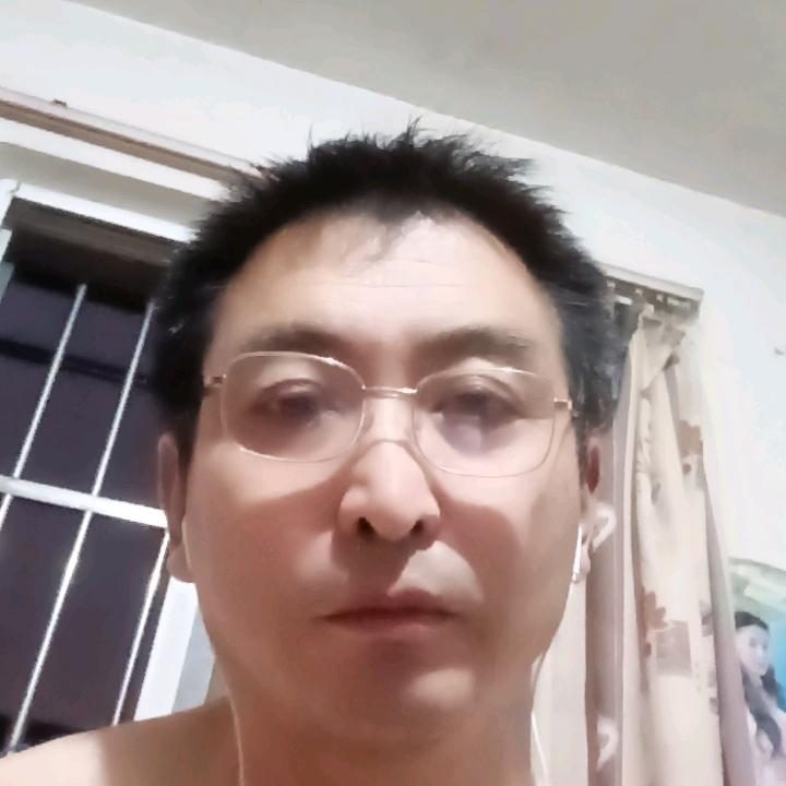 何玉标