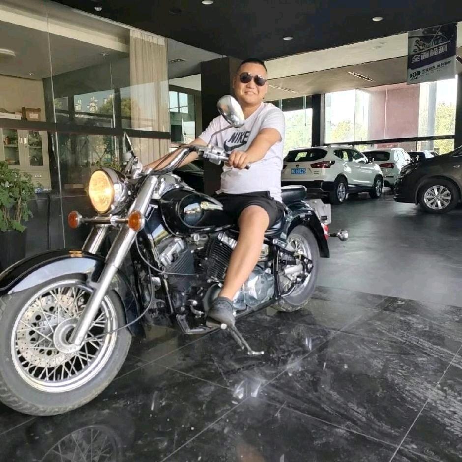 卓越车行丁一(收车卖车)