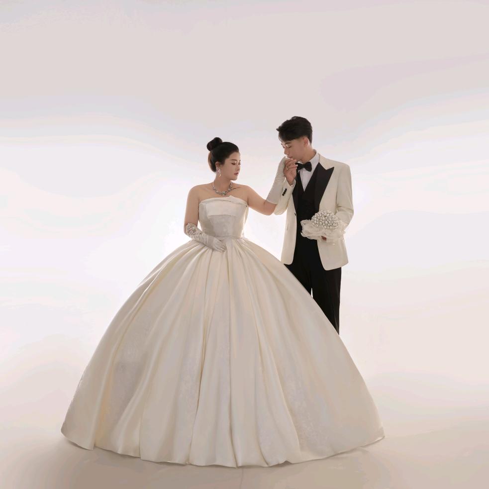 胡景奇！