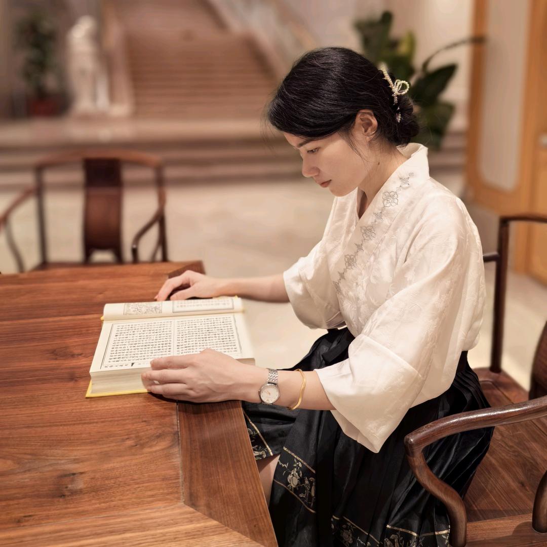 卖竹筷的老板娘