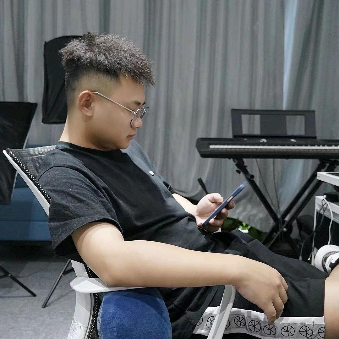 钏山甲-k哥看号