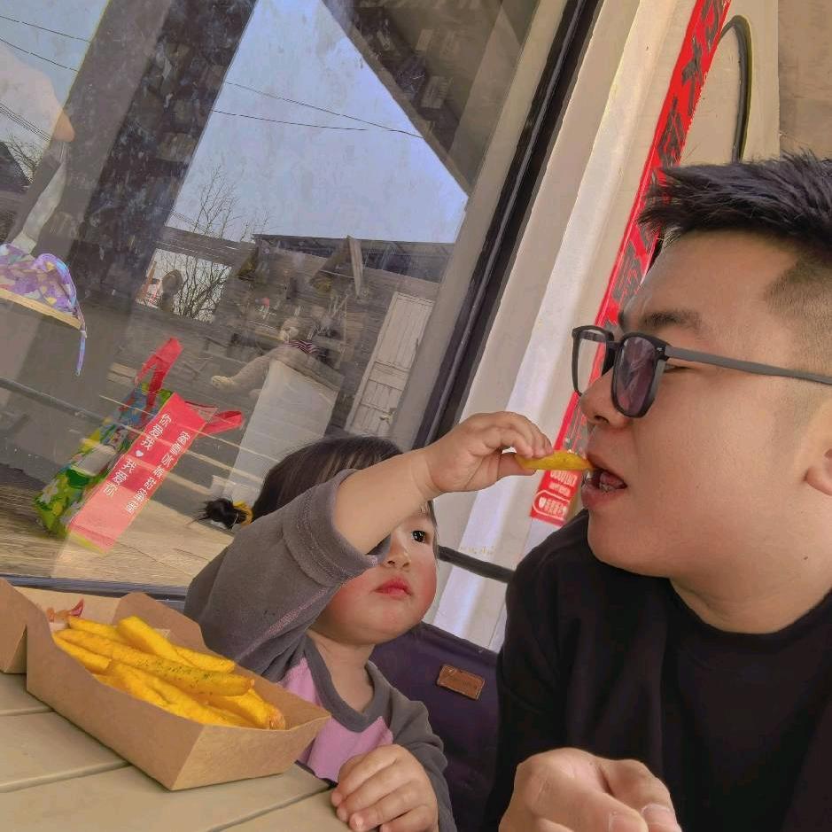 小东北齐市烧烤(北白象店)官方号