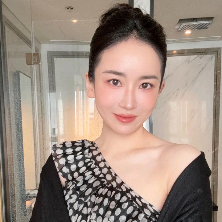 贵姐Nicole🔥直播爆款返场
