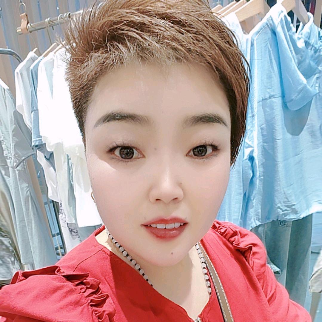 开心满格🤔