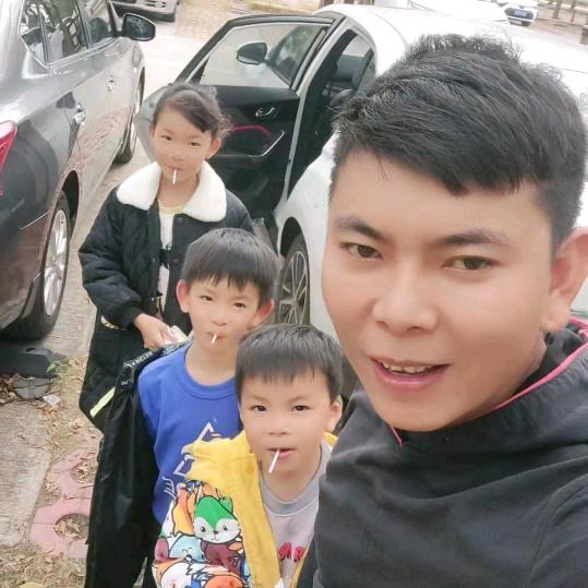 🚬ℒᎭℯ爺们ꦽོ要战斗༄꫟