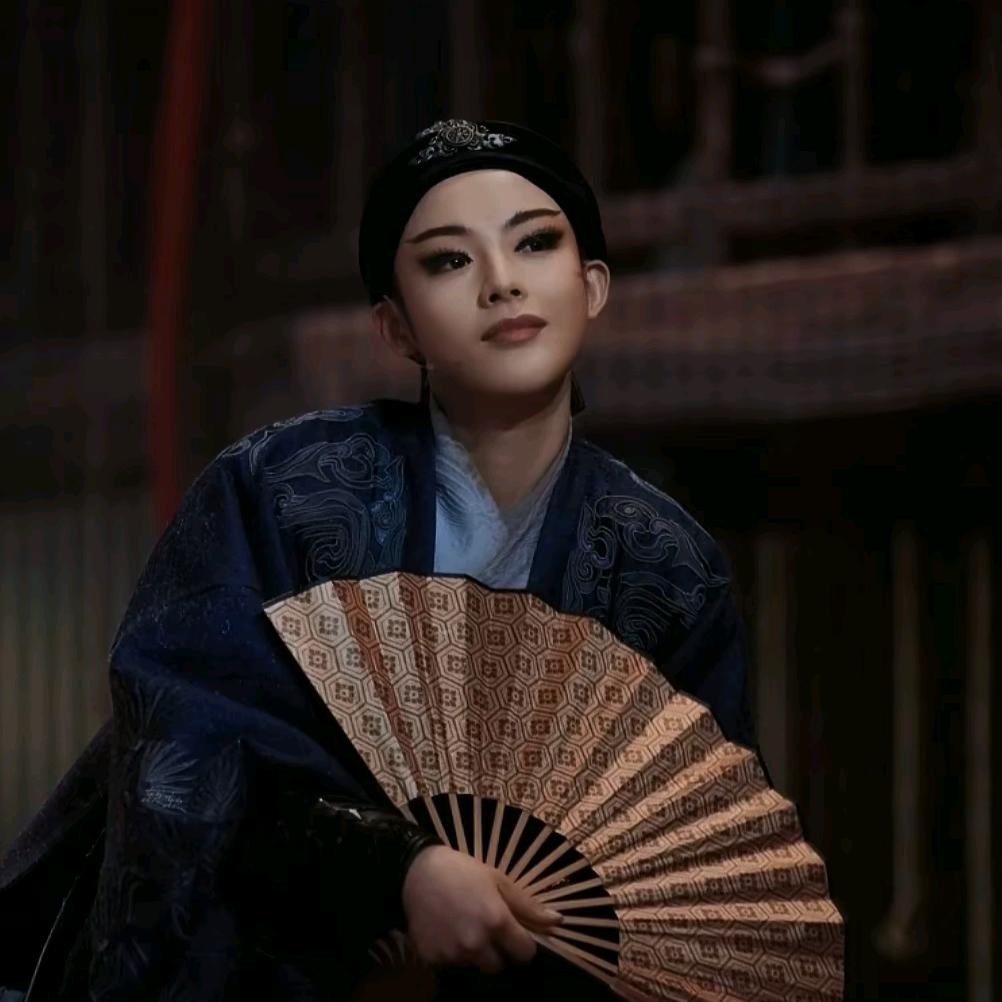何二姐