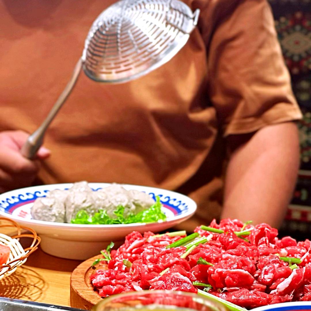 小巴闲不住