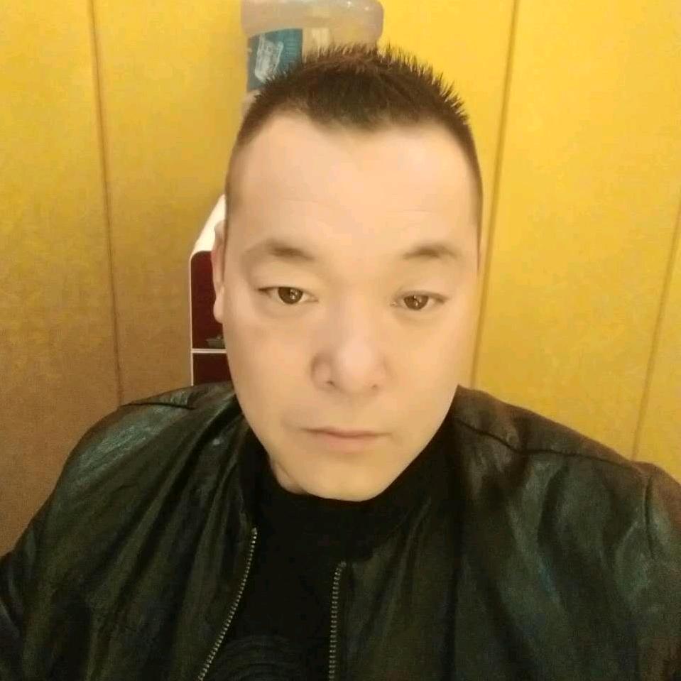 河南、亮哥