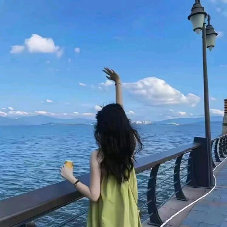ృ༊七秒記憶♡ ༘⋆