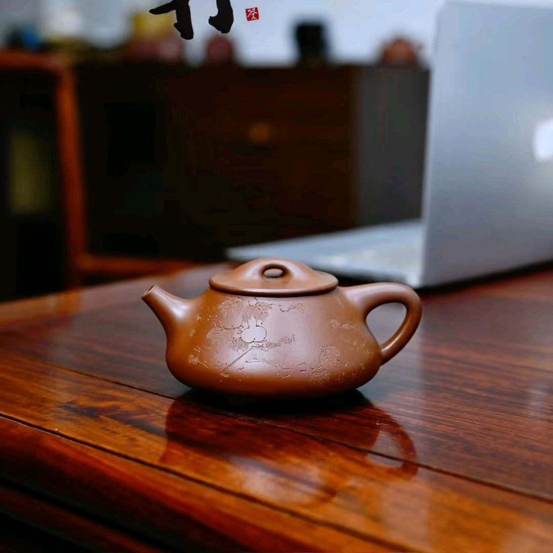 起风了（紫砂赏壶）