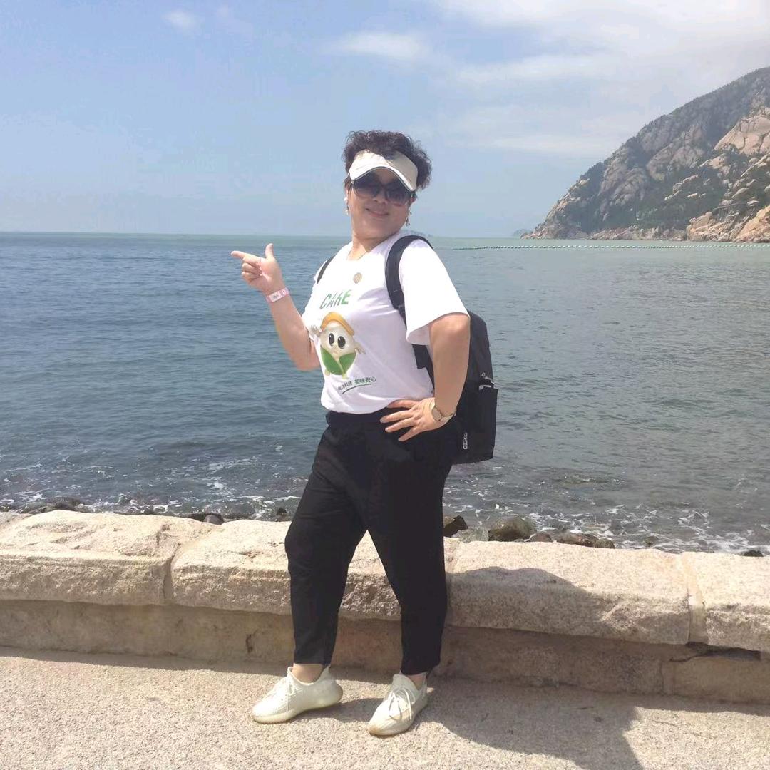 嫦娥姐姐不奔月