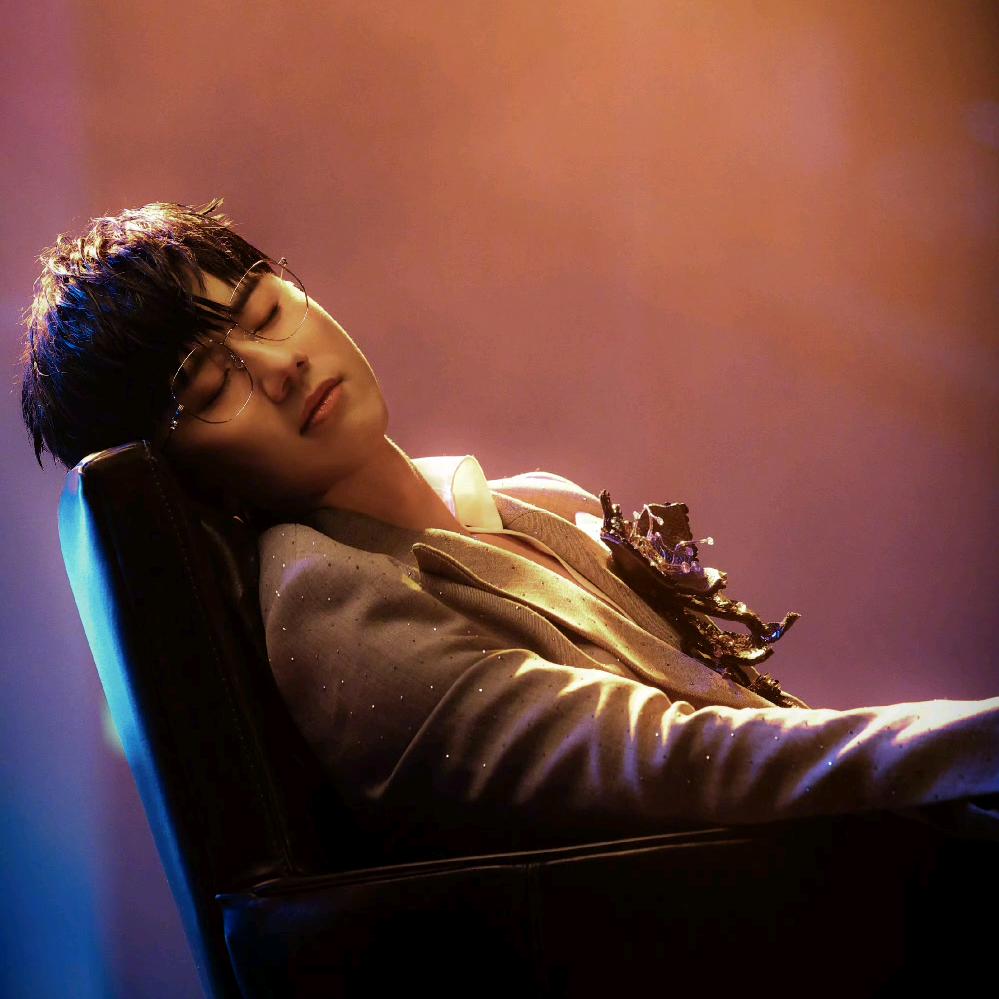 仰望最美的太阳