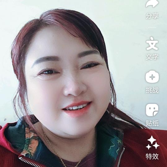 黄洁