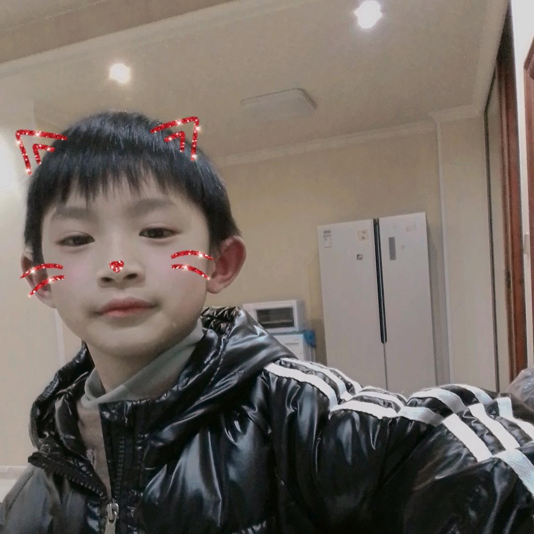 萌仔超帅