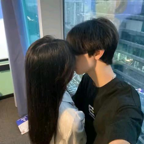 呆喵小栀.头像