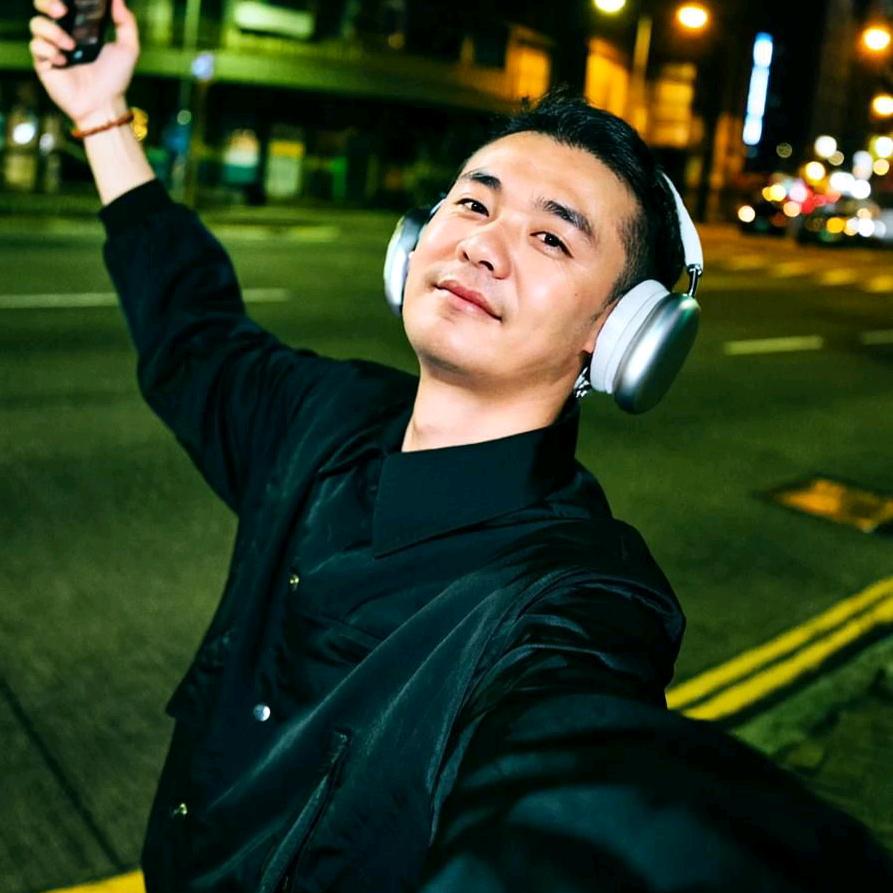 🚬ಇ᭄烈酒໌ᮨ⃟🍶敬余生࿐