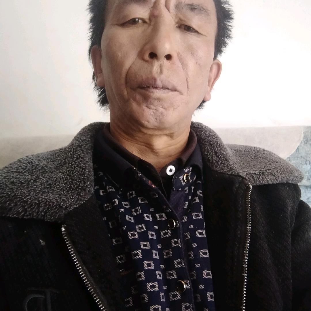 四处流浪余万刚