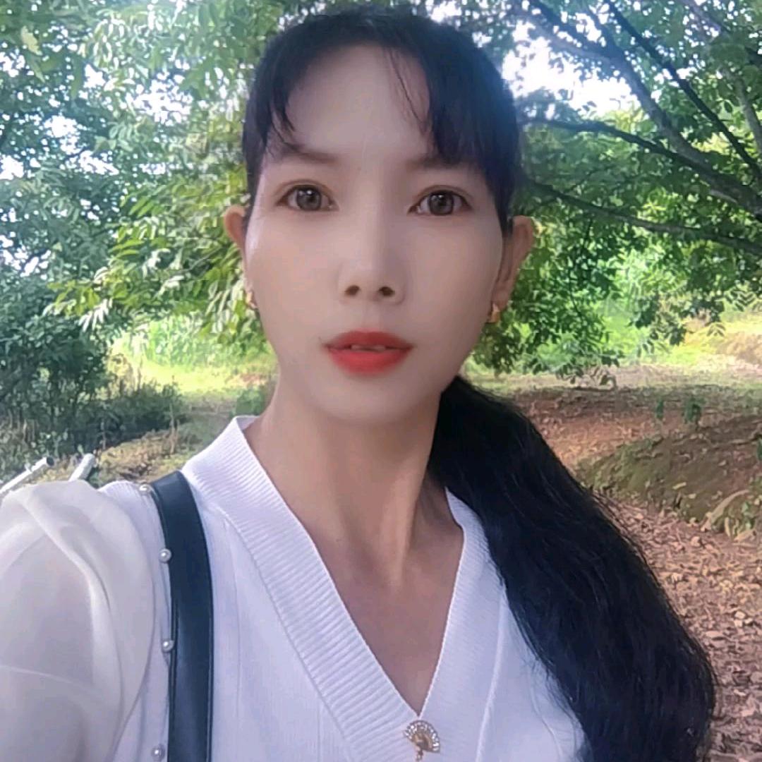 阿霞小锅酒来自纯山泉水酿制而成