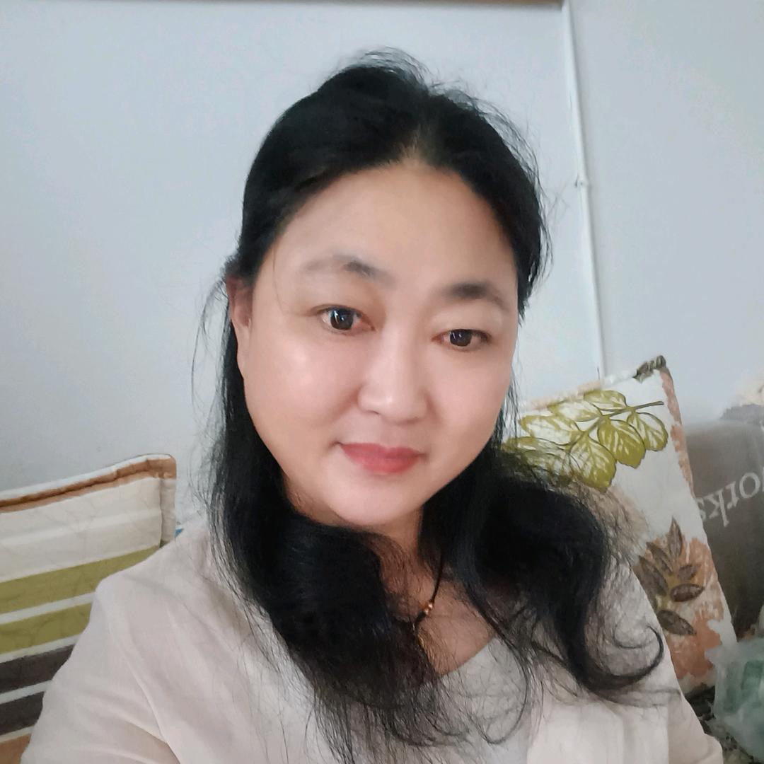 苗族芳芳姐