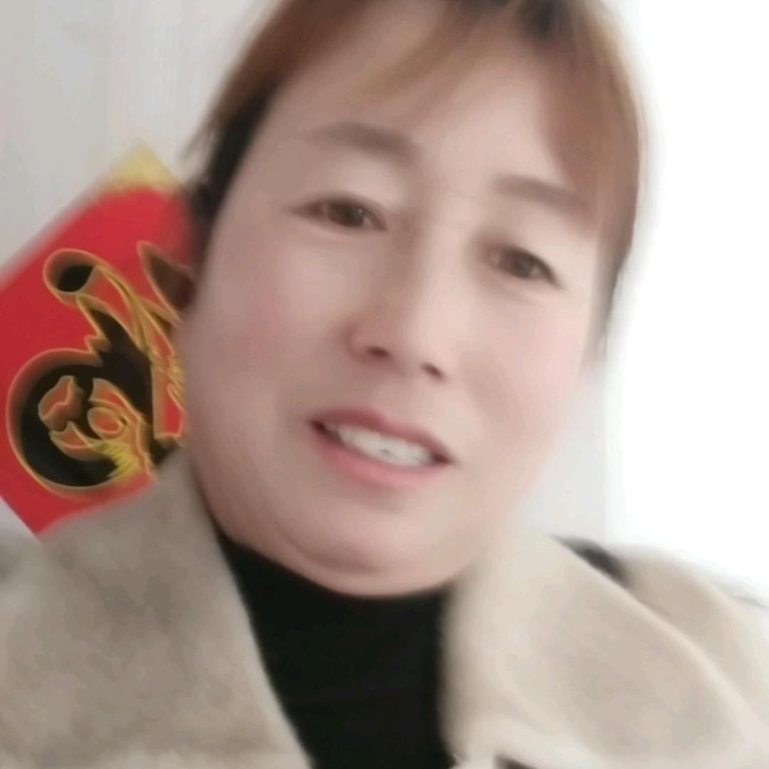 戚府上的大小戚团长姐