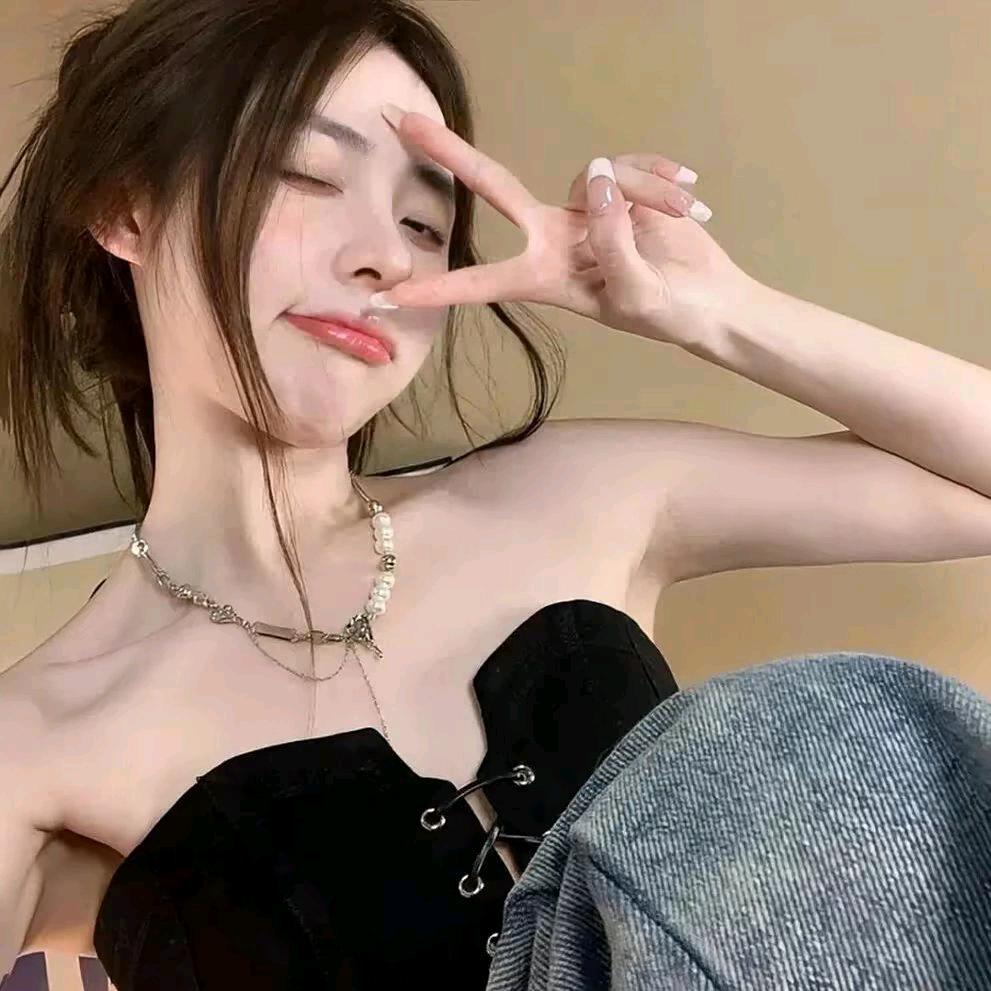 C H💕