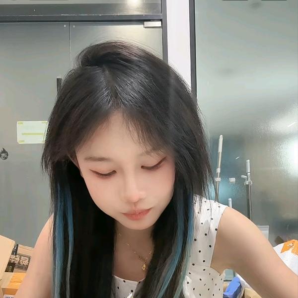 轮滑尤宝^0^