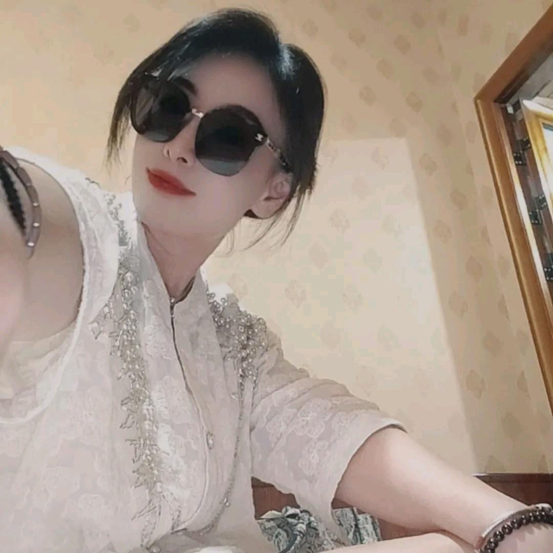 🕊️💋娇❤ 💖