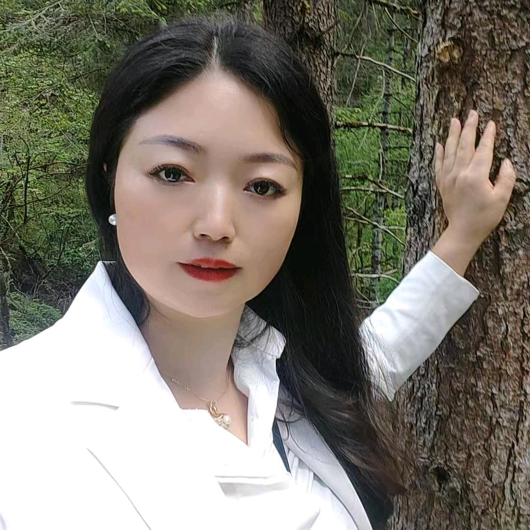 .老板娘  二妹  (招学徒）