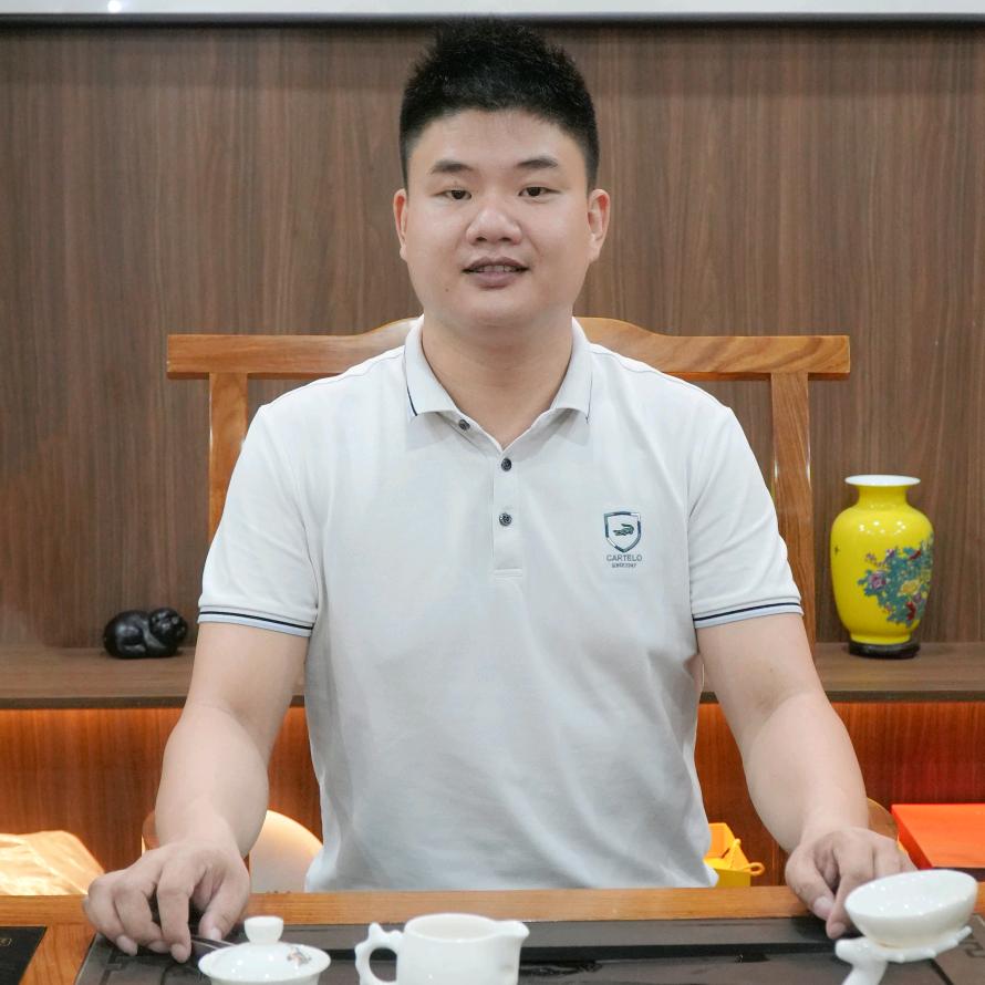 门窗世家朱育彬