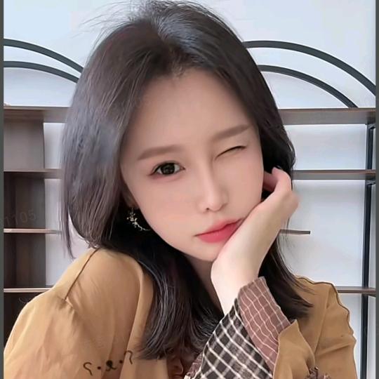 皮皮吖高级感穿搭